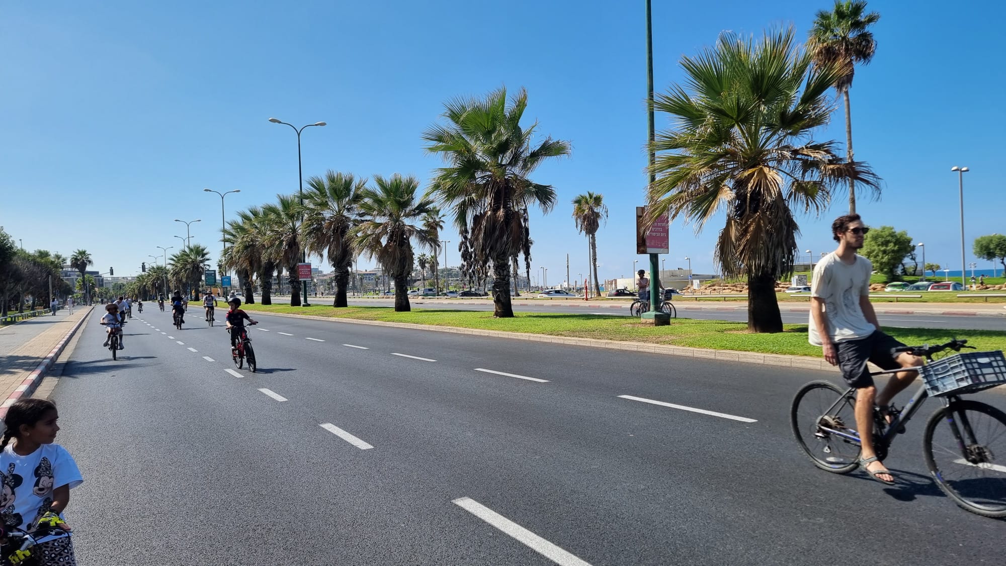 صور: شوارع يافا فارغة من المركبات في يوم الغفران 