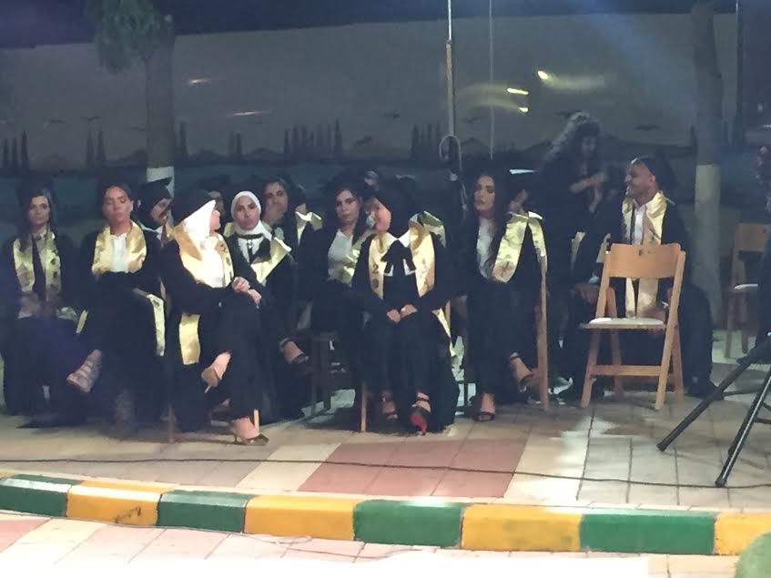  مدرسة الهدى الأهلية الثانوية بالرملة تحتفل بتخريج الفوج السابع من طلابها