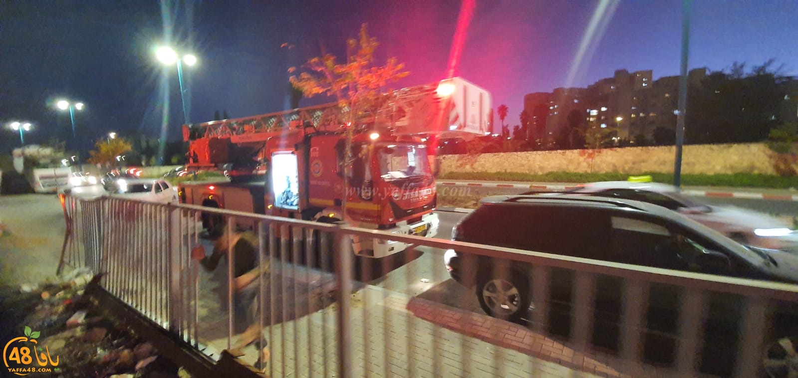 فيديو: حريق داخل منزل بمدينة اللد دون اصابات 