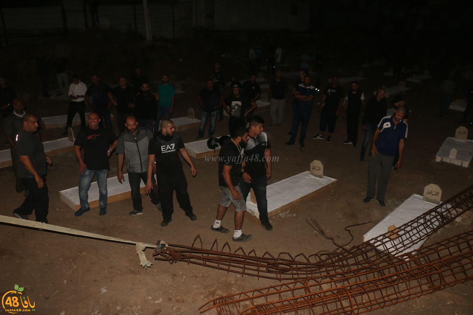 فيديو: البلدية تحاول هدم القبور في مقبرة الاسعاف بيافا بعد يوم واحد من بنائها