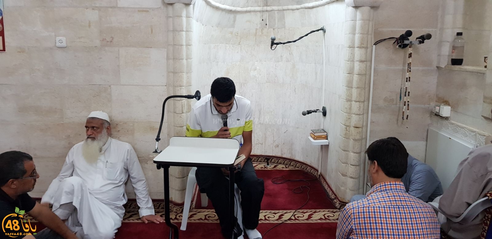 بالصور: محاضرة قيّمة للدكتور رائد فتحي في المسجد العمري الكبير باللد 