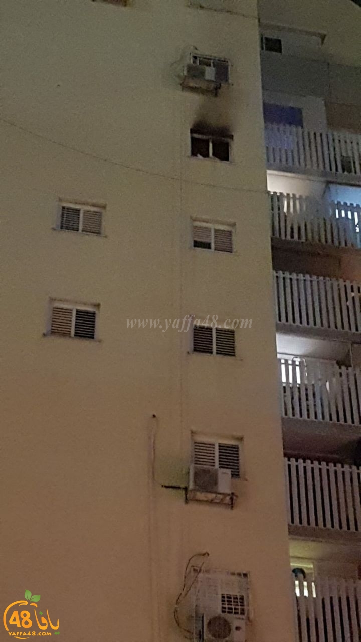  فيديو: اصابة شخصين بحريق شقة سكنية بمدينة اللد 