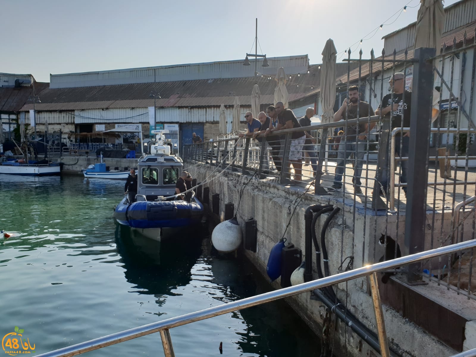 الشرطة تشن حملة تفتيش على قوارب الصيادين في ميناء يافا 