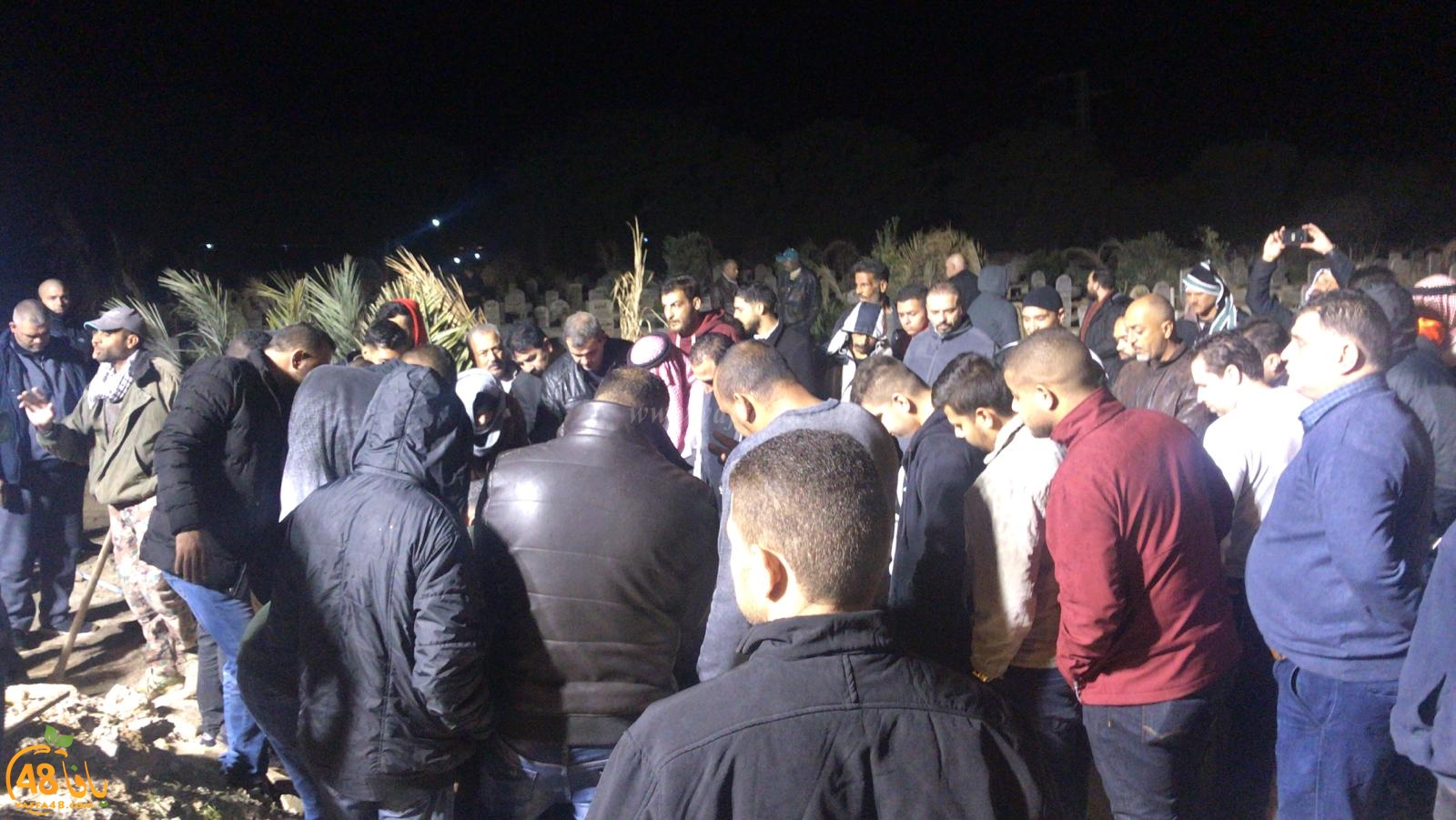  فيديو: لجنة اكرام الميت بيافا تنقل جثمان عصام جعفري لدفنه في أريحا 
