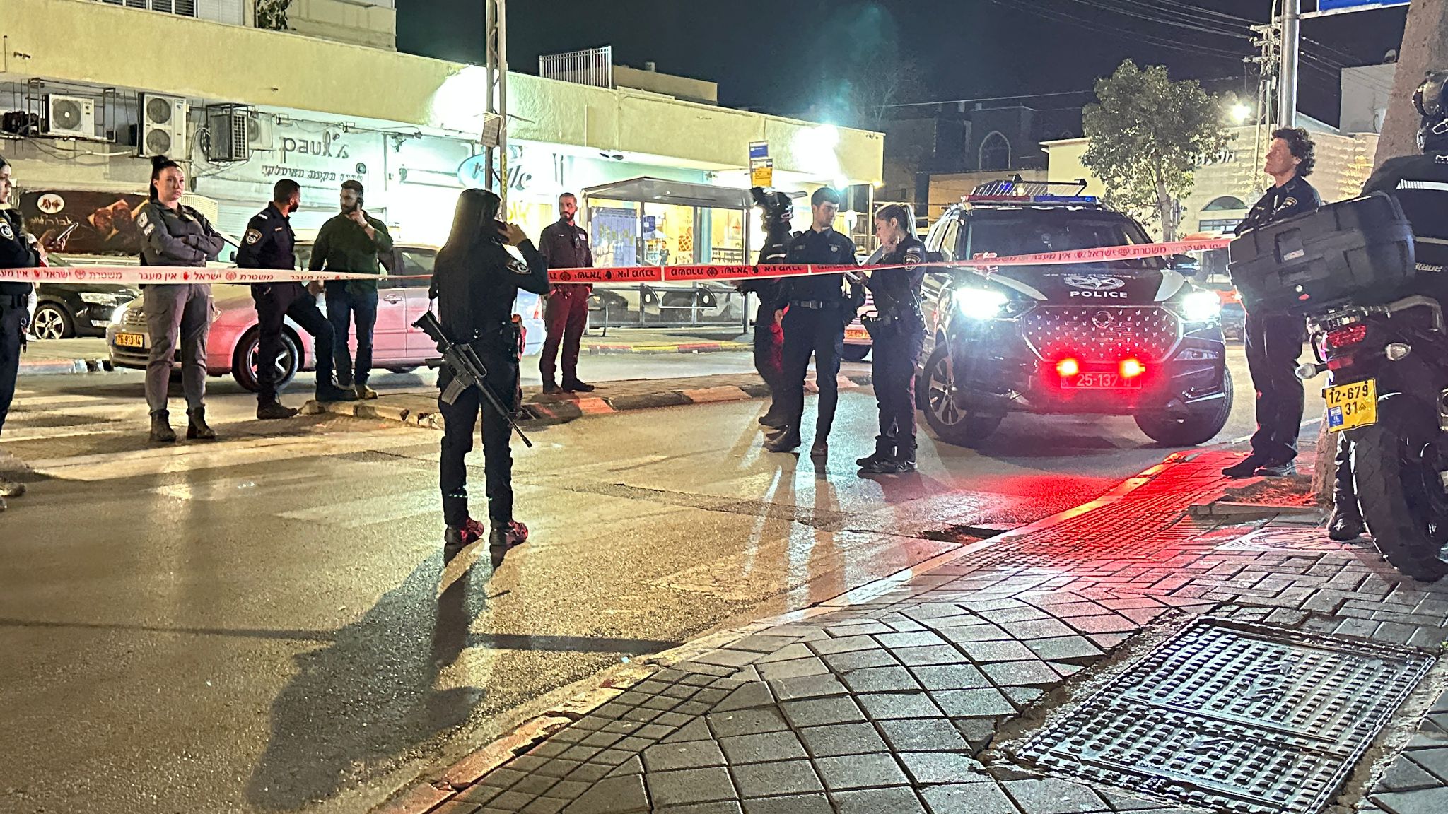 يافا :الشرطة تحقق في حادثة دهس طفلة أصيبت بحادث ضرب وهرب بشارع ييفت