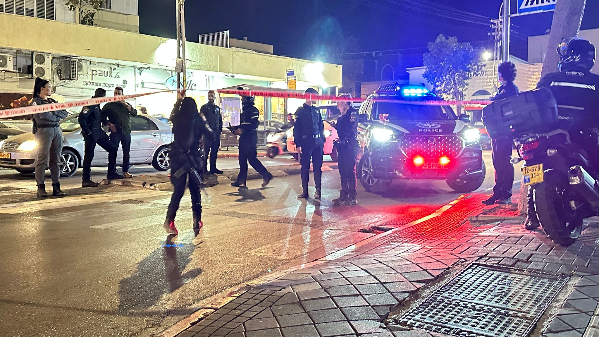 يافا :الشرطة تحقق في حادثة دهس طفلة أصيبت بحادث ضرب وهرب بشارع ييفت