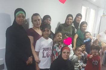 يافا: نساء عروس البحر والمرأة الريادية يواصلن مشروع الشفاء بالعطاء