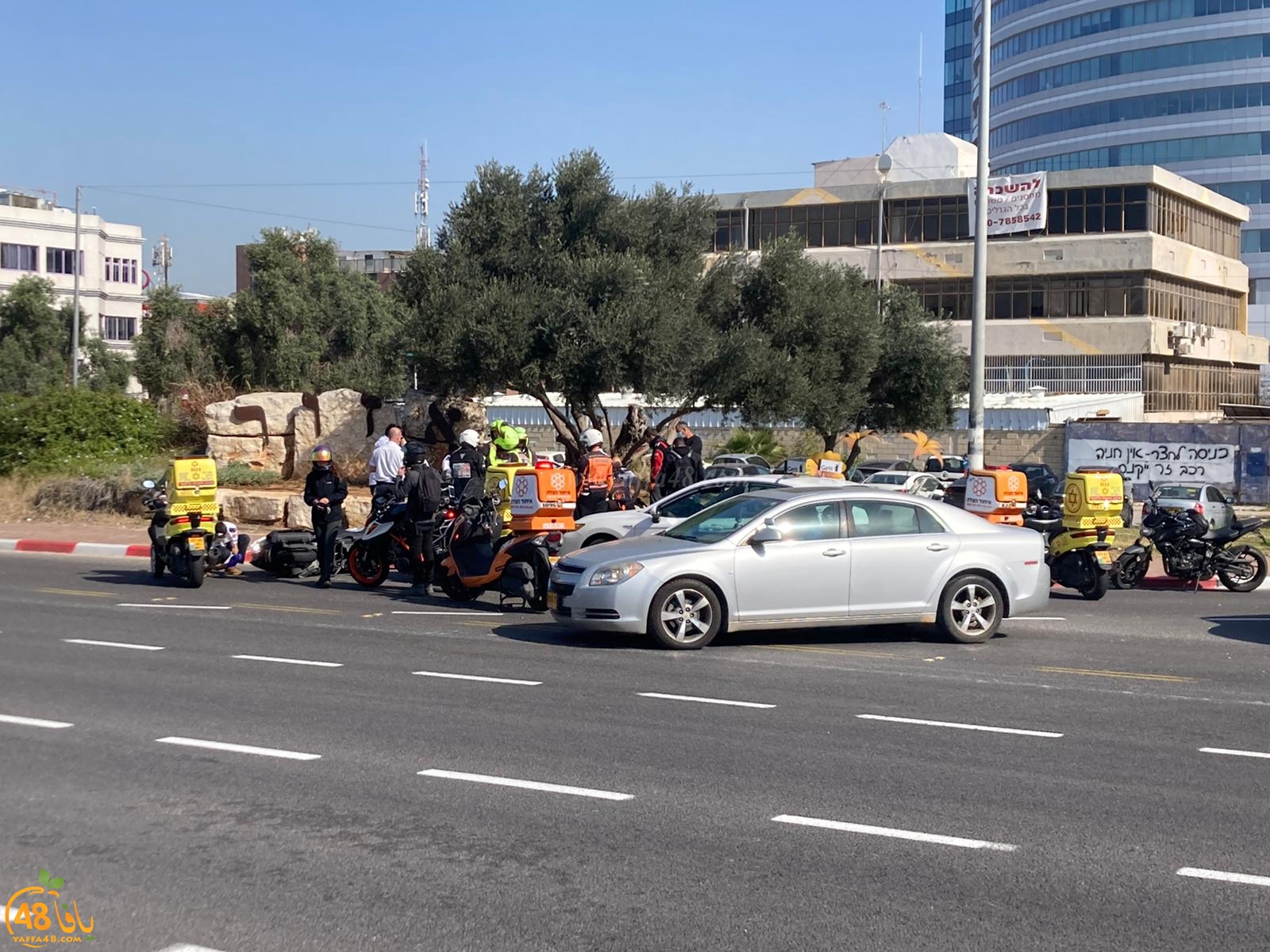  اصابة متوسطة لراكب دراجة نارية بحادث طرق شرق يافا 