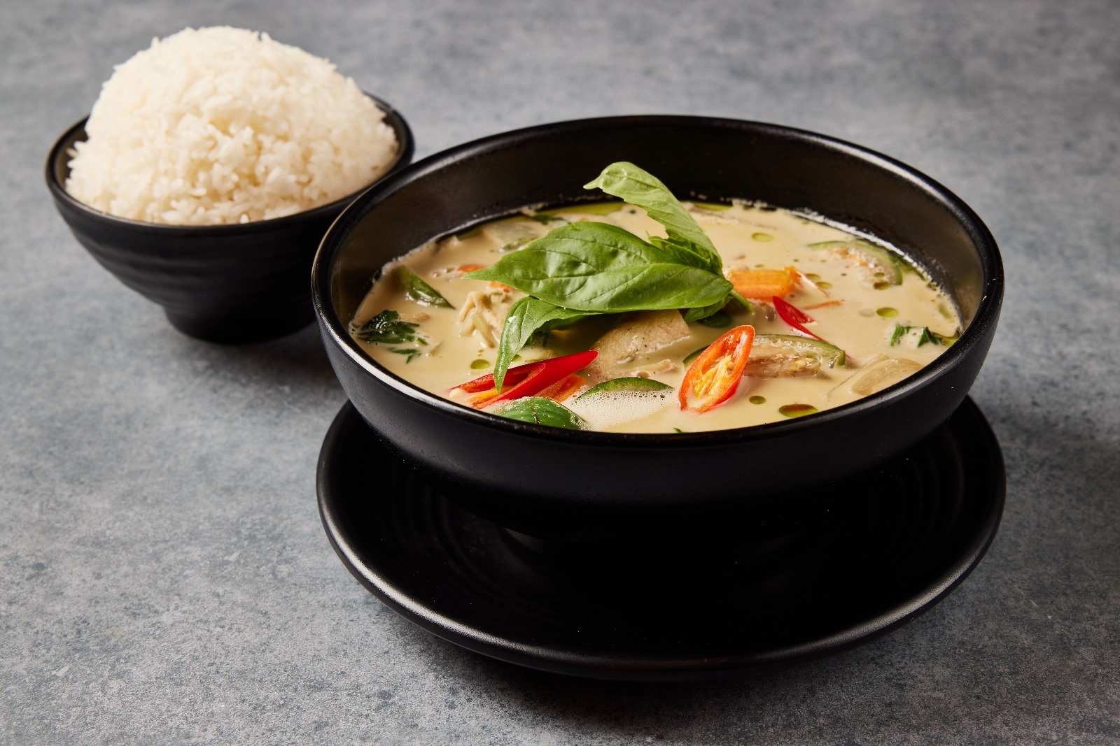 وجباتنا المفضلة من مطعم asia  t التايلاندي لهذا الأسبوع. تعال وجرّب
