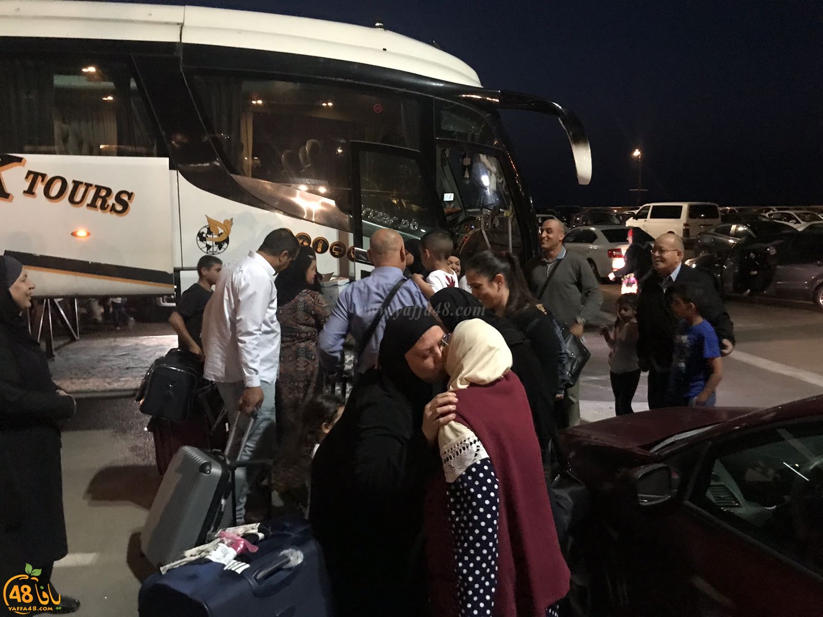 بالصور: عودة حافلة الفوج الخامس من معتمري يافا إلى ديارهم سالمين 