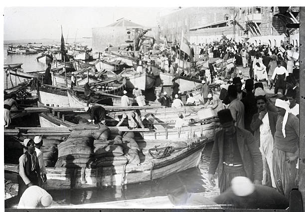 صور نادرة من ميناء يافا تنشر لأول مرة تعود إلى أعوام 1940-1942