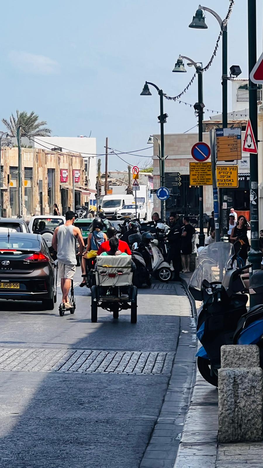 يافا: شرطة السير تشن حملة واسعة لمخالفة الدراجات النارية والهوائية