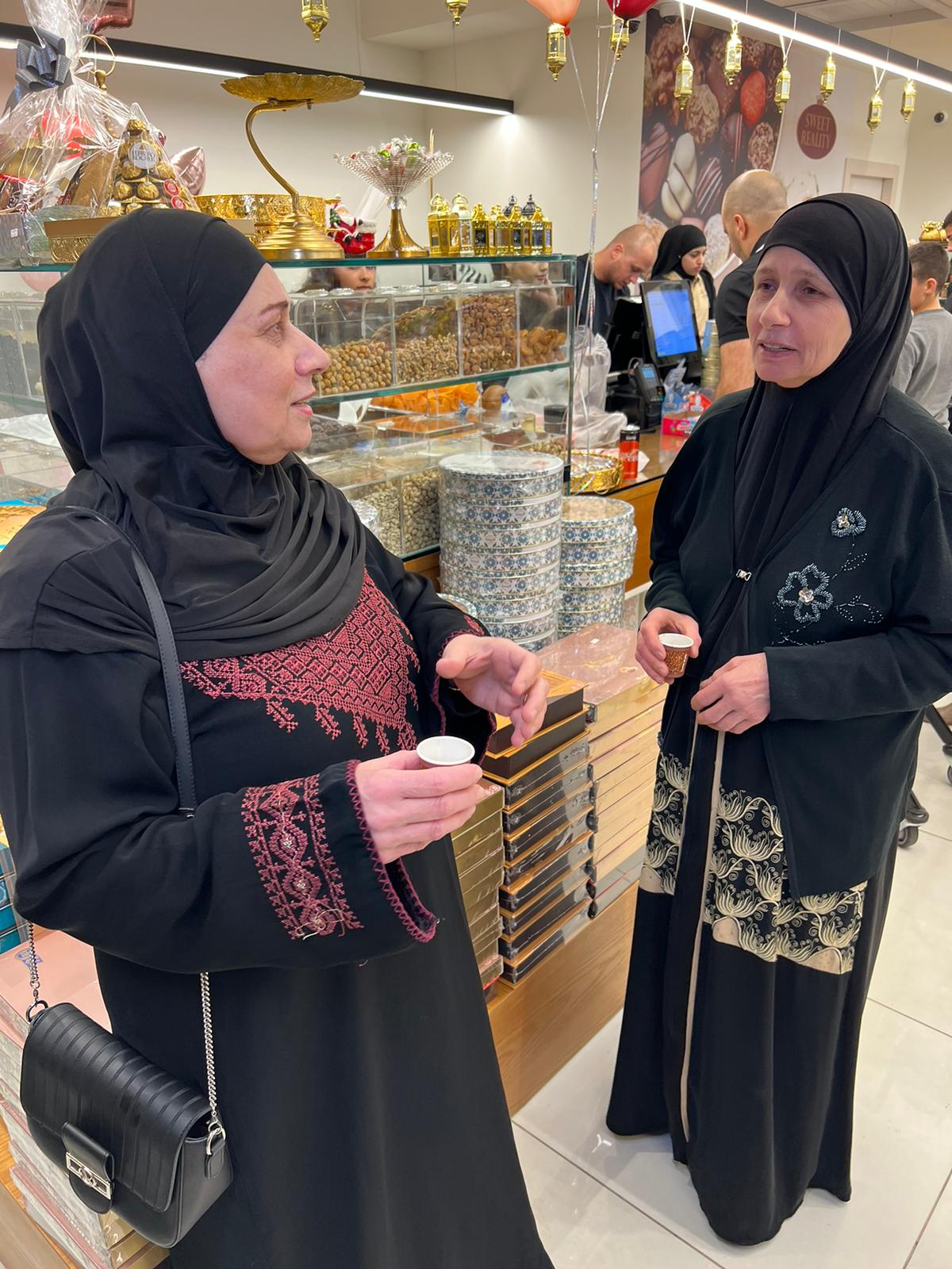  يافا: افتتاح الفرع الجديد لبيت الحلويات والشكولاتة - سويت رياليتي