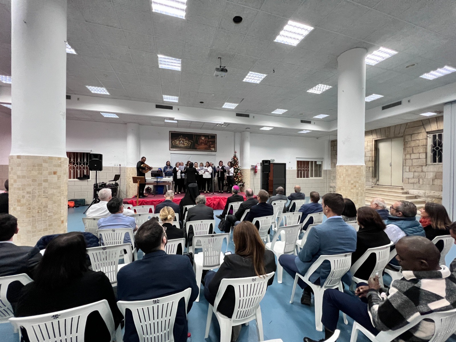 يافا: لقاء ميلادي مع السفراء حول مكانة المسيحيين في البلاد
