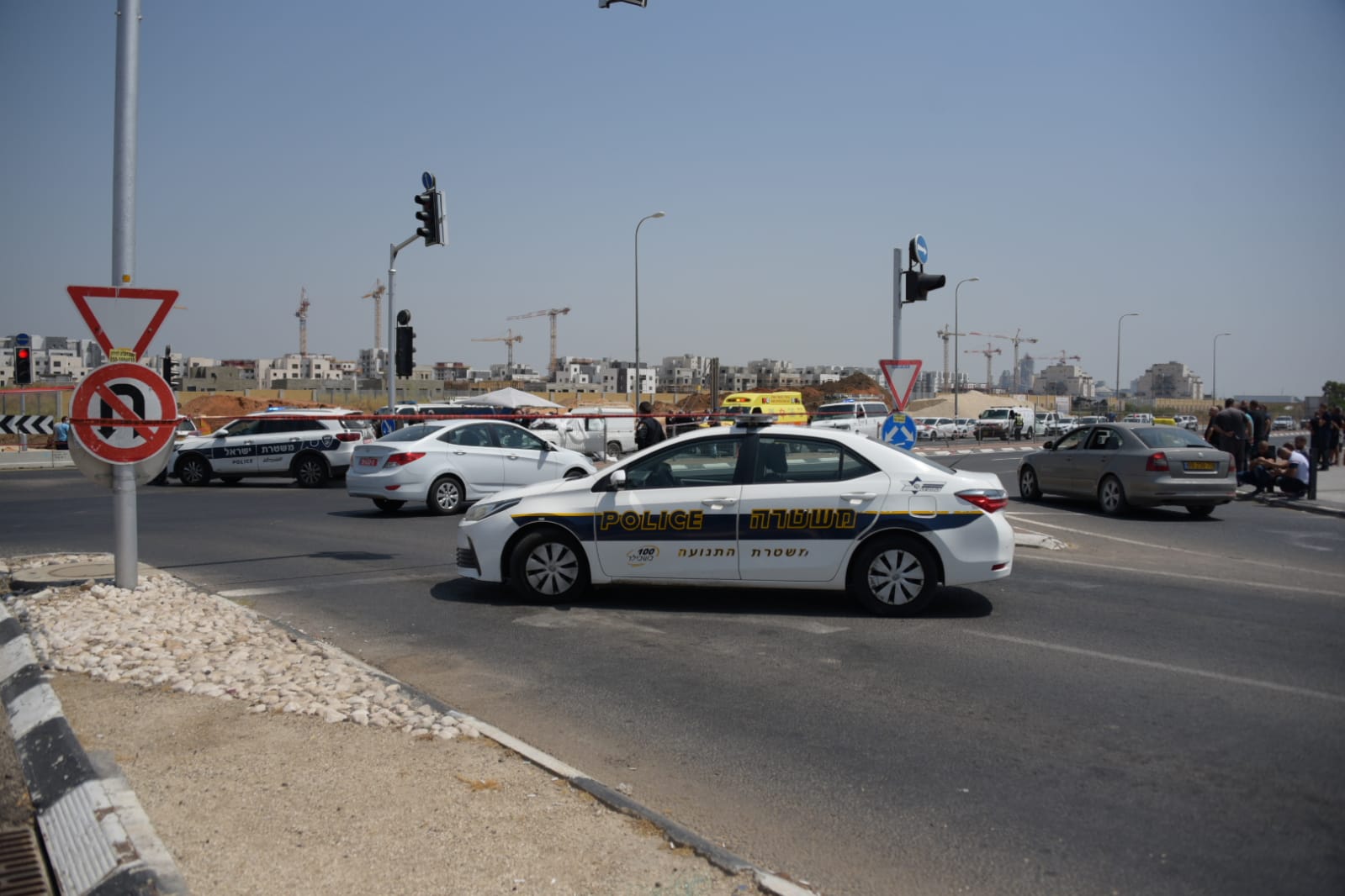 صور: مصرع (رائد عبد اللطيف وجبريل عكاشة ونهاد الشمالي) من الرملة بإطلاق نار 