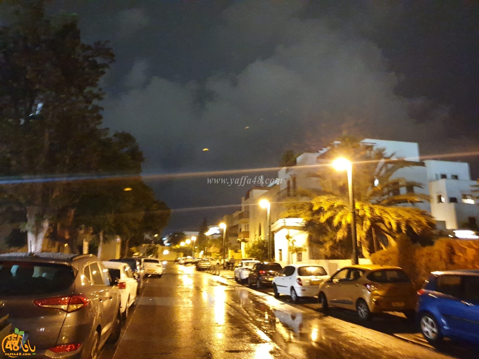 فيديو: أمطار الخير تتساقط على مدينة يافا