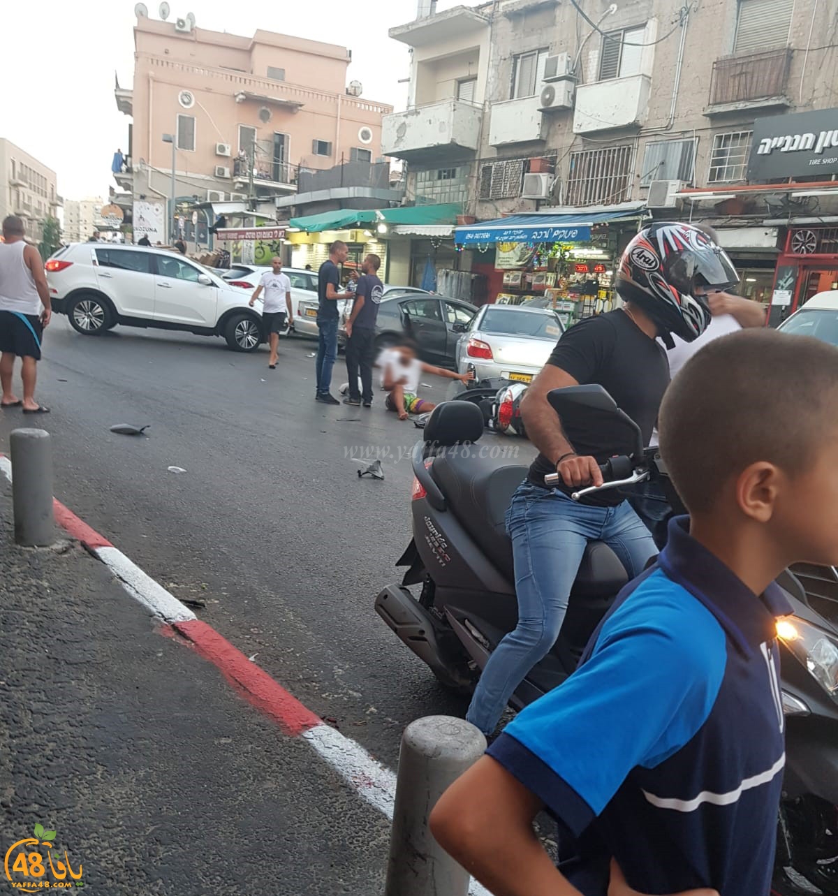 فيديو: اصابة 3 أشخاص بحادث طرق مروّع في مدينة يافا 