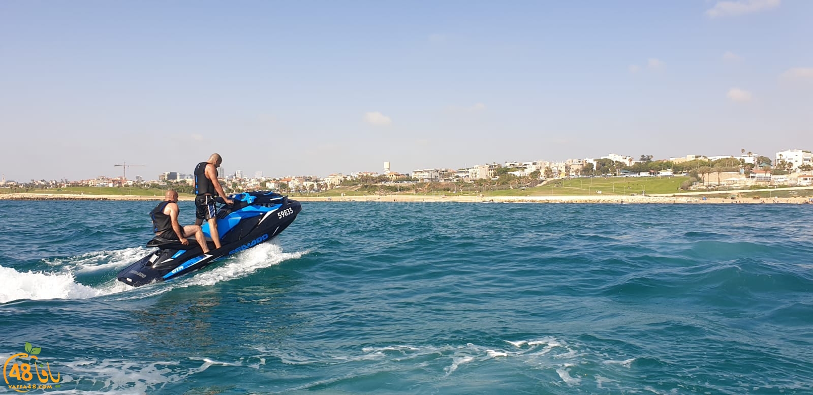  فيديو: رياضة الجيت سكي المائية تحظى باهتمام واسع لدى شباب مدينة يافا