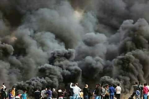 صور: 13 اصابة بالرصاص الحي بقمع مسيرات العودة بغزة