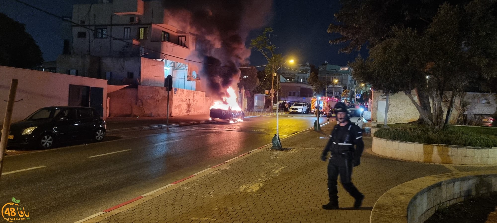 يافا : الشرطة تحقق في حريق سيارة دون وقوع إصابات
