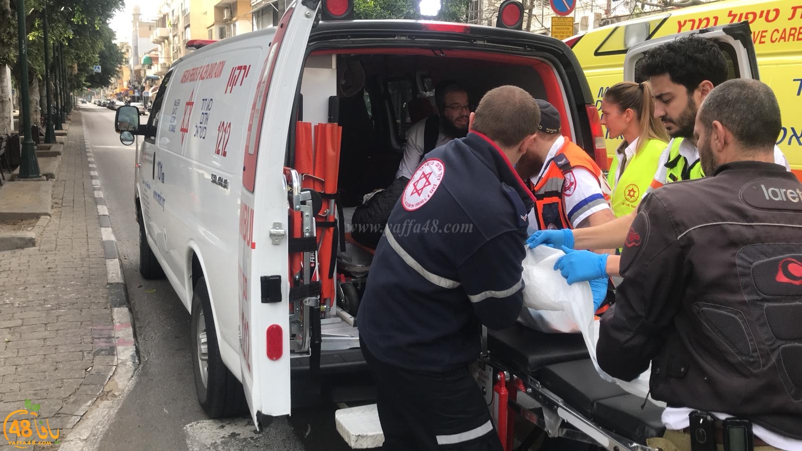 فيديو : إصابة متوسطة لراكب دراجة كهربائية بحادث دهس في يافا 