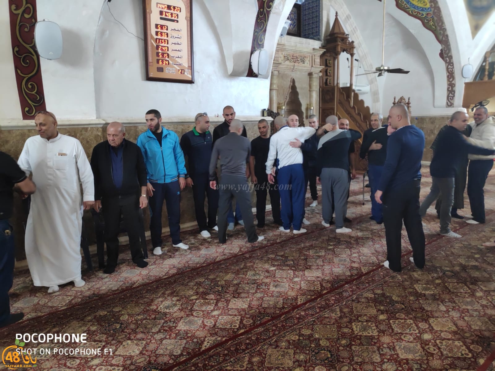 بالصور: عقد راية الصلح بين عائلات أبو سيف، بوبلي، أبو ربيعة في مسجد المحمودية بيافا