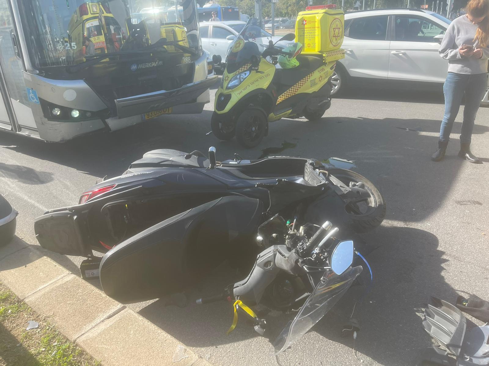 يافا : إصابة خطرة راكب دراجة نارية في شارع شلافيم
