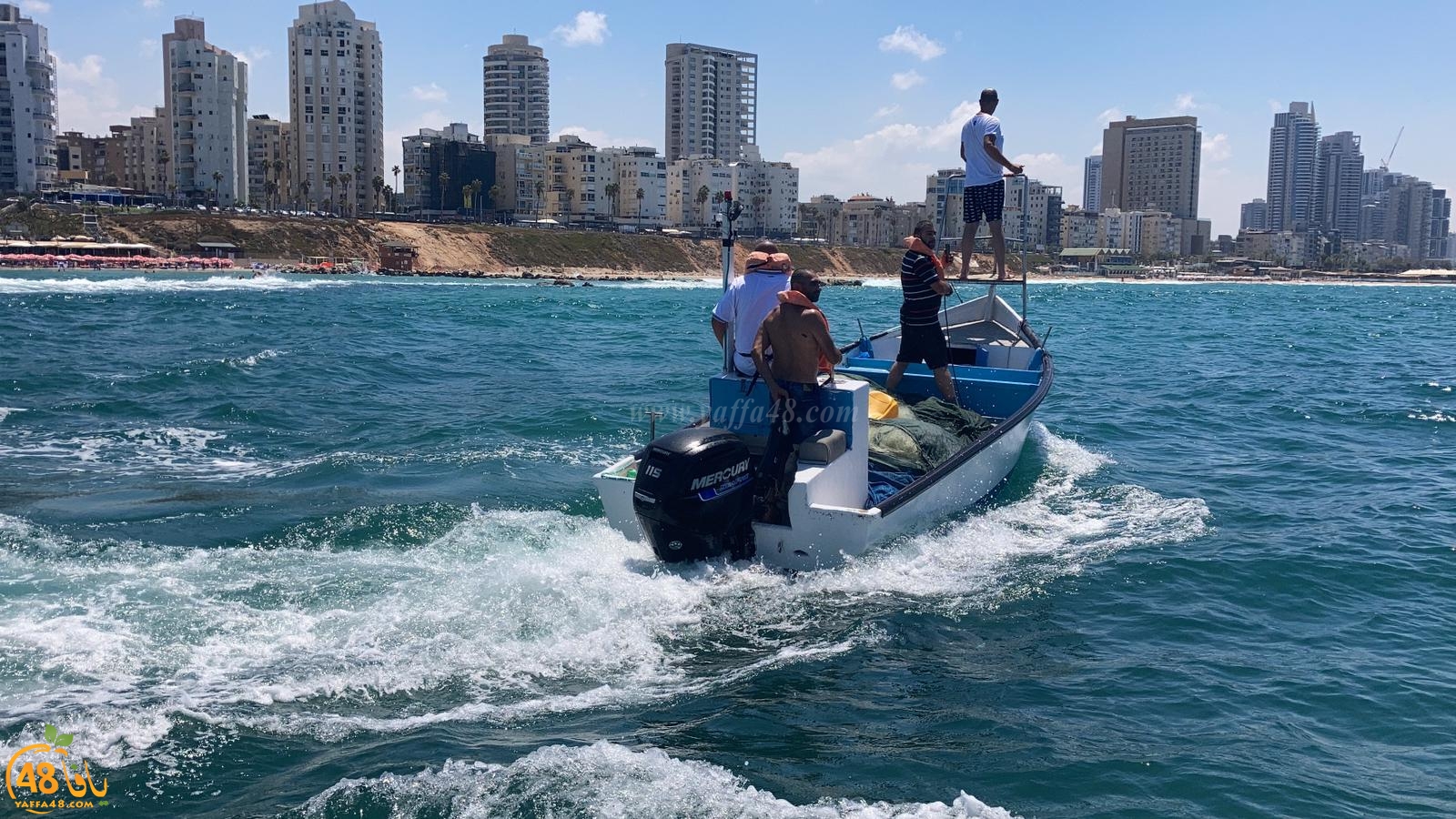  فيديو: صيادو يافا يشكّلون دوريات بحرية للبحث عن الشاب المفقود من القدس