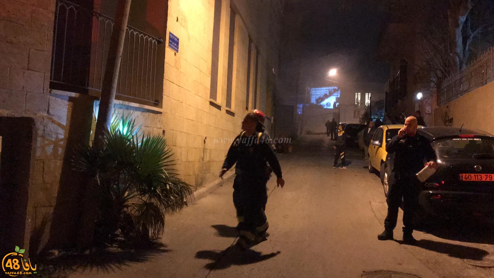 فيديو: حريق كبير داخل أحد المنازل في شارع يعقوب حنانيا بيافا