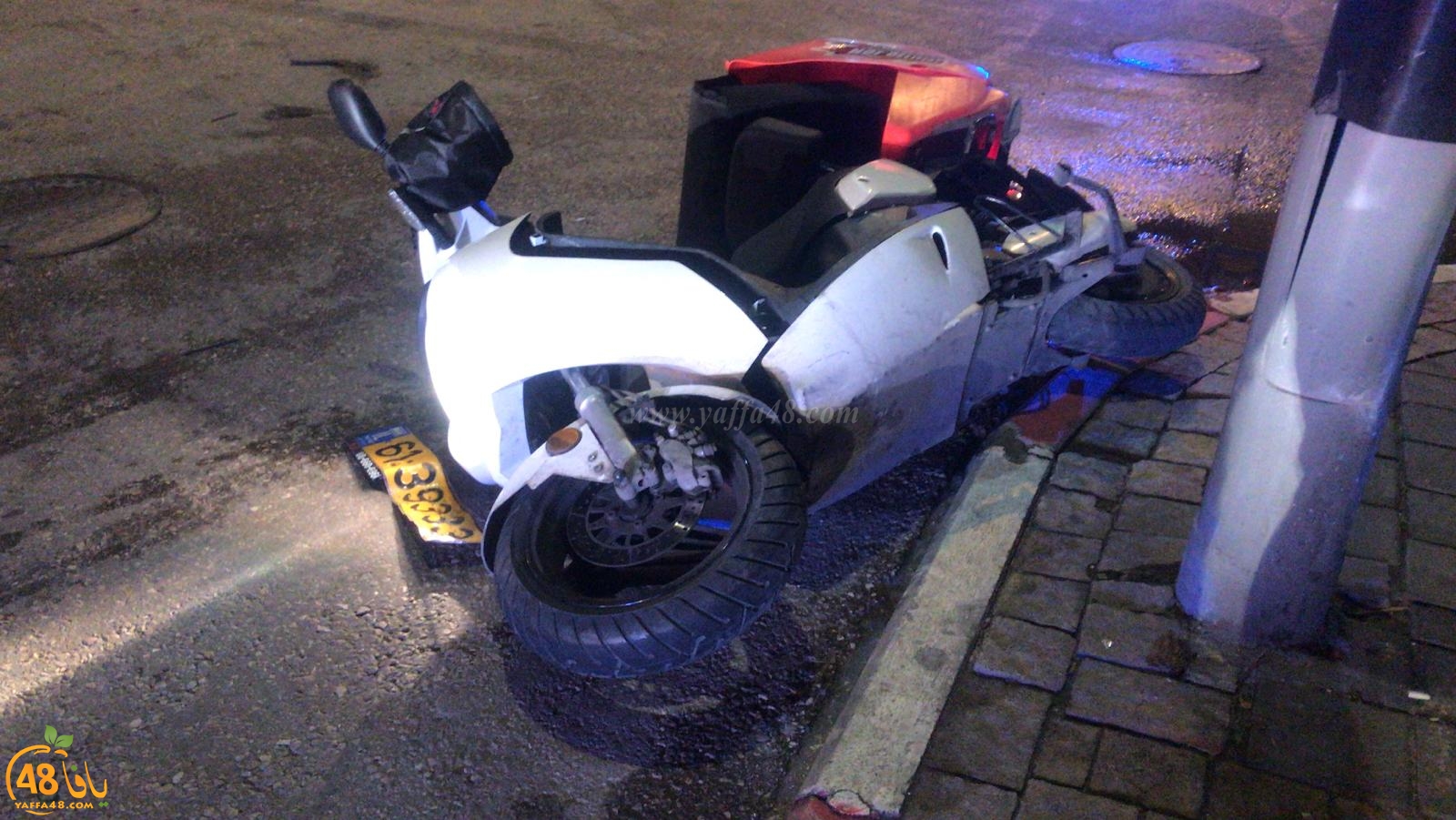بالصور: إصابة متوسطة لسائق دراجة نارية بحادث طرق بيافا