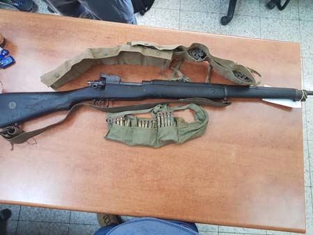 الشرطة: ضبط كميات كبيرة من الاسلحة والوسائل القتالية في الناصرة وسخنين والبعنة