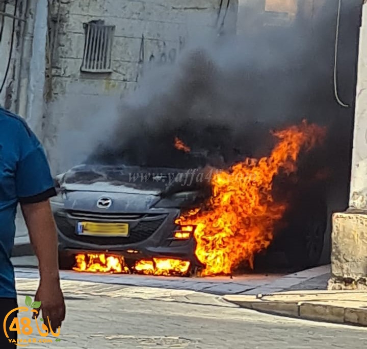 يافا: احتراق سيارة بالقرب من دوار الساعة بالمدينة