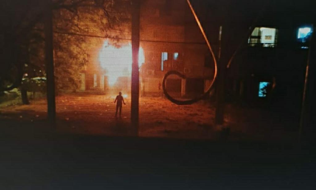  اللد: حريق يُسفر عن اصابة متوسطة لشاب بالمدينة