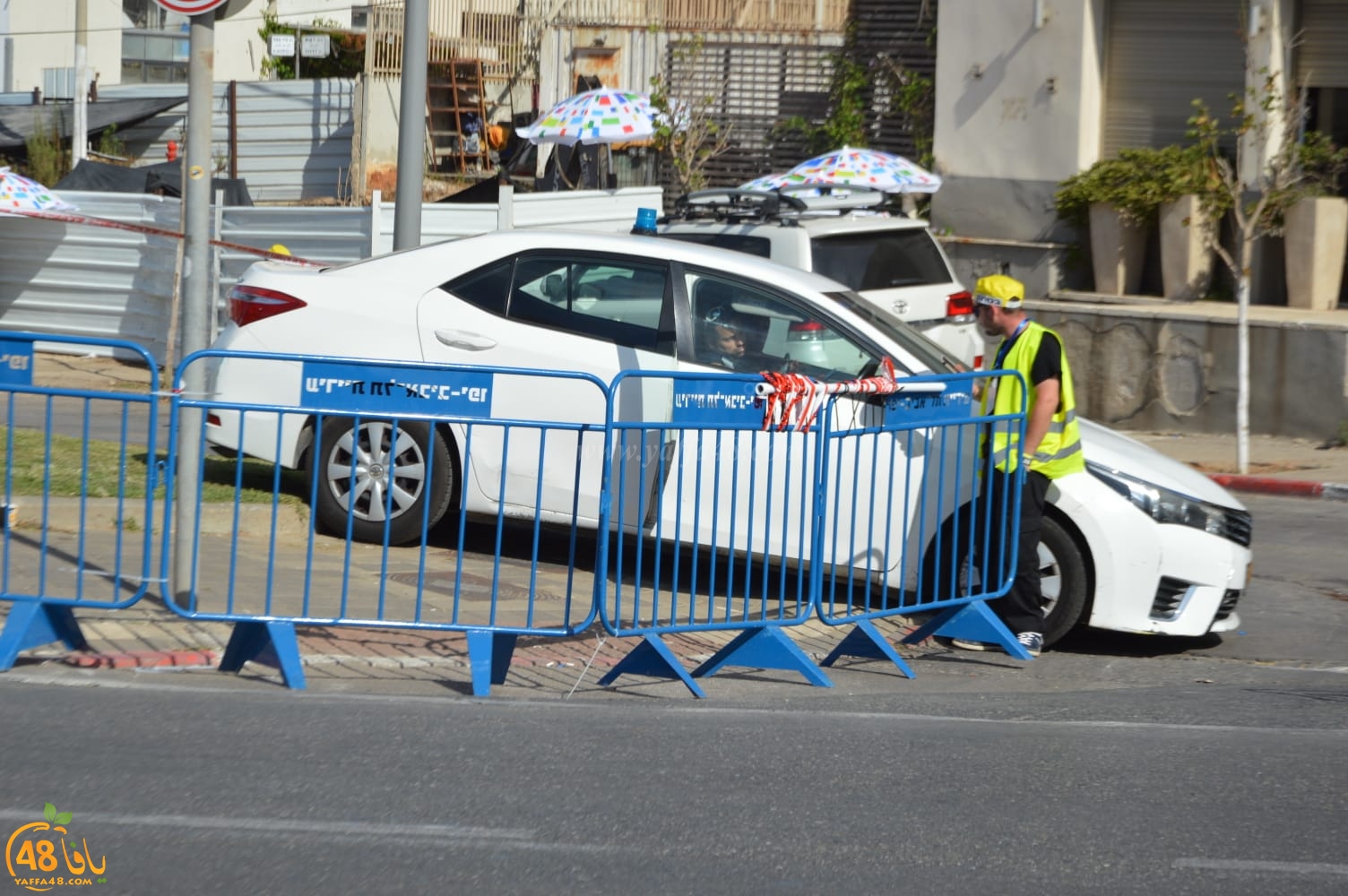 وفد من منظمة ناطوري كارتا اليهودية في زيارة تضامن لمقبرة الاسعاف الاسلامية بيافا