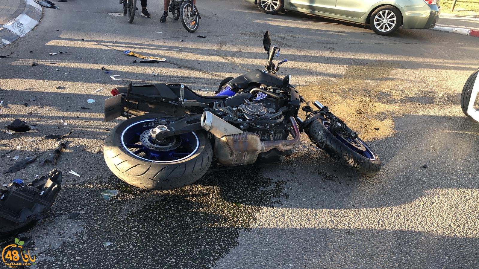 فيديو: اصابة متوسطة لراكب دراجة نارية بحادث طرق بيافا 