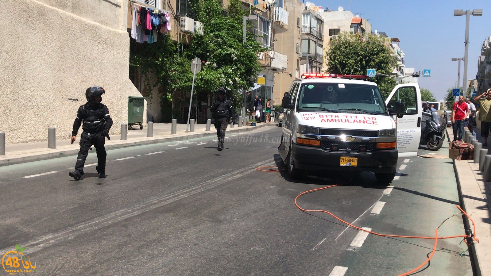   فيديو: بسبب كوابل كهربائية على الطريق - اصابة متوسطة لشاب من يافا بحادث طرق ذاتي 