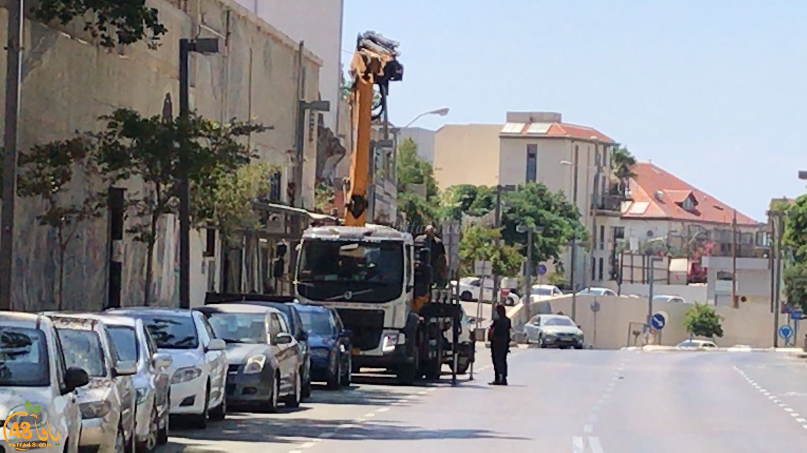   فيديو: بسبب كوابل كهربائية على الطريق - اصابة متوسطة لشاب من يافا بحادث طرق ذاتي 