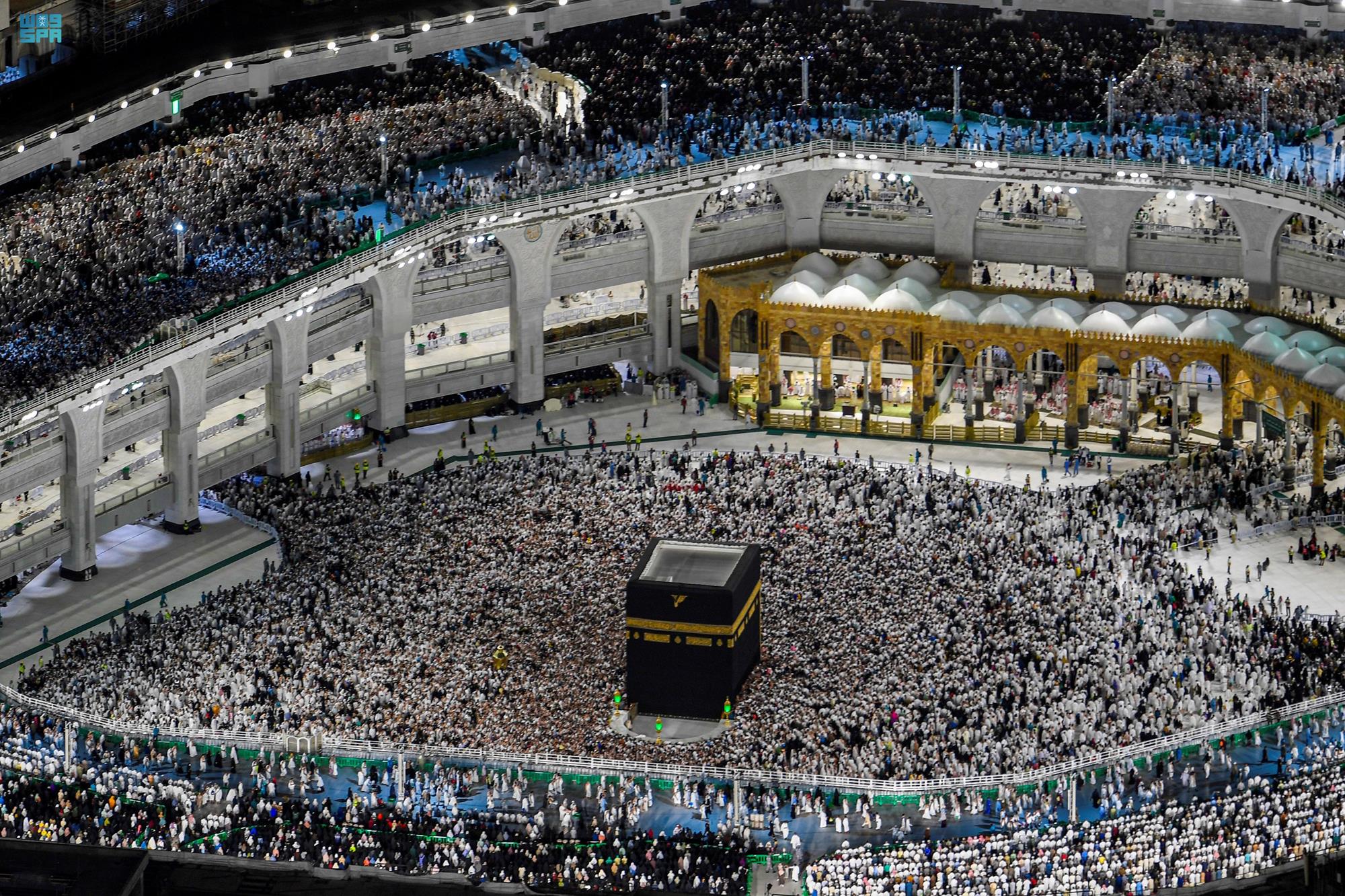 أكثر من 2.5 مليون مصل يشهدون ختم القرآن الكريم في المسجد الحرام
