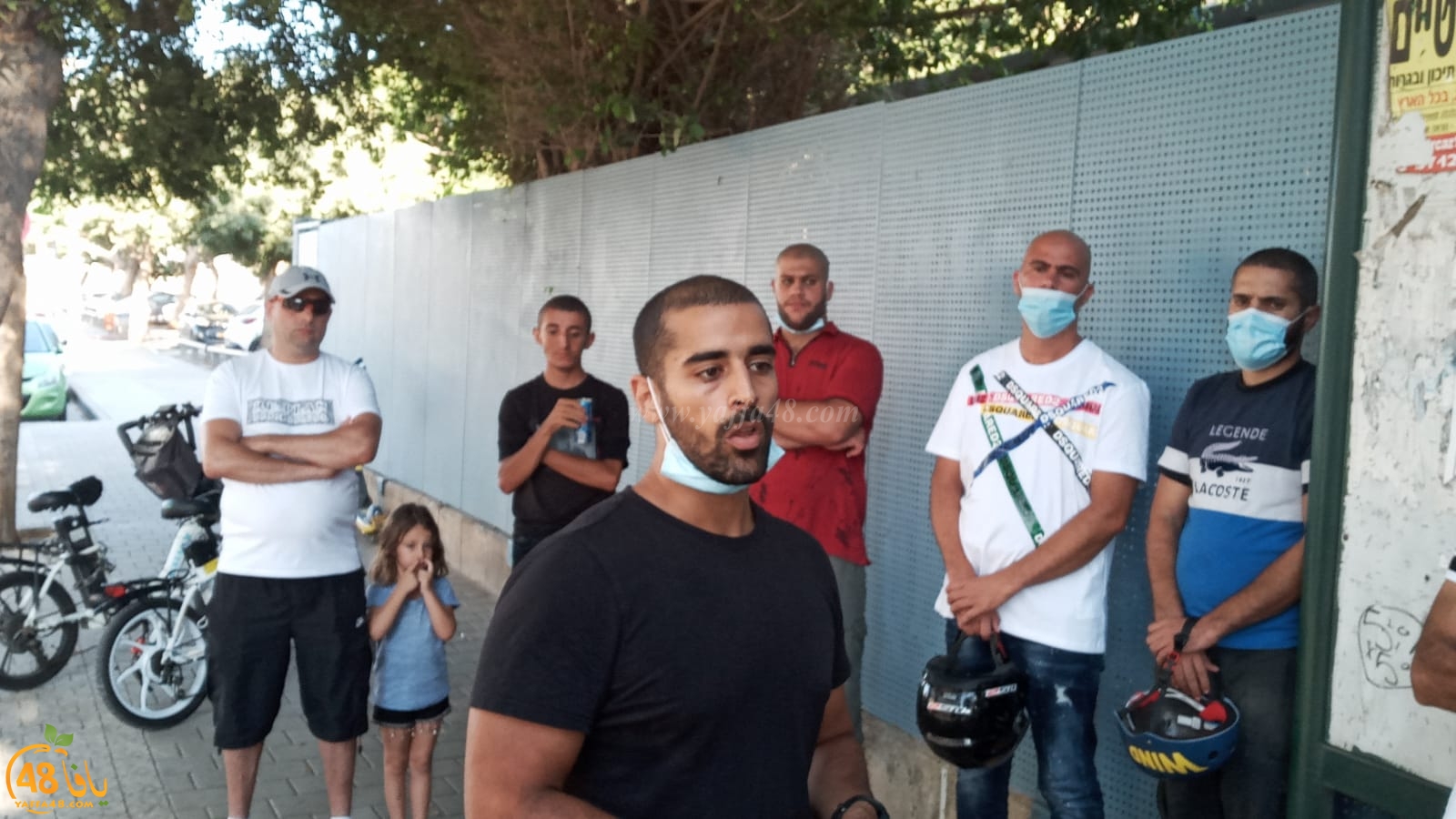 فيديو: أهالي يافا في وقفة احتجاجية ضد اغلاق روضتين عربيتين في يافا