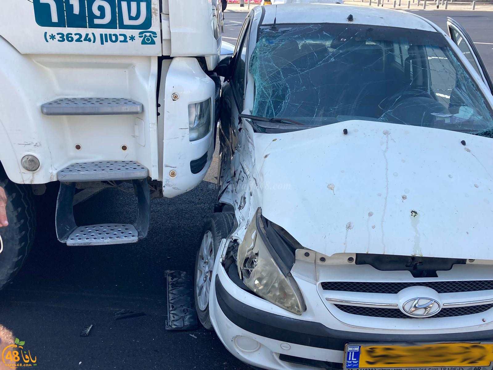 يافا: إصابة متوسطة لسيدة اثر حادث طرق بين شاحنة ومركبة بالمدينة
