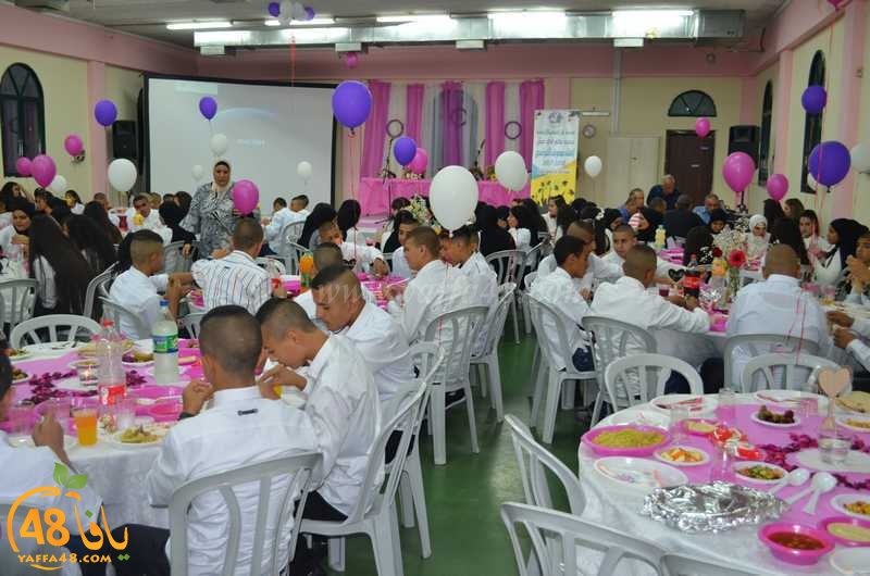 صور: مدرسة دار الحكمة الاعدادية تُنظم احتفالاً لطلاب الصف التاسع 