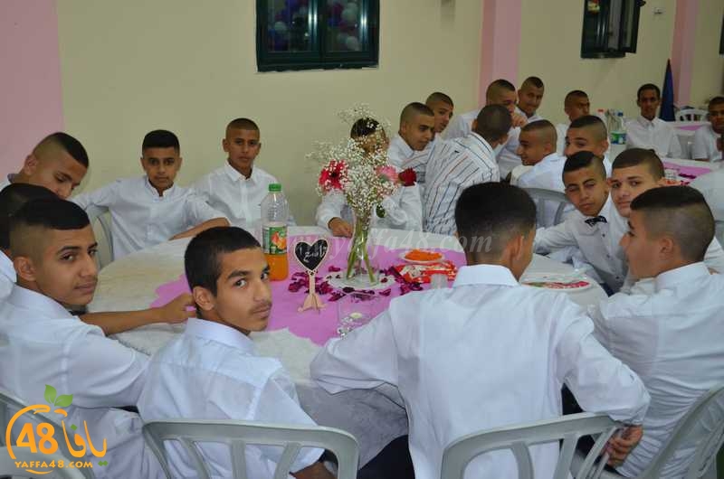صور: مدرسة دار الحكمة الاعدادية تُنظم احتفالاً لطلاب الصف التاسع 