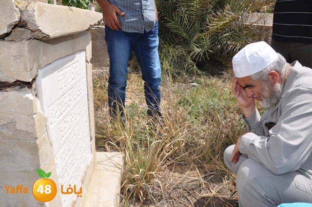 من أرشيف يافا 48 - زيارة الشيخ رائد صلاح لمقبرة الكازاخانة بيافا عام 2013 