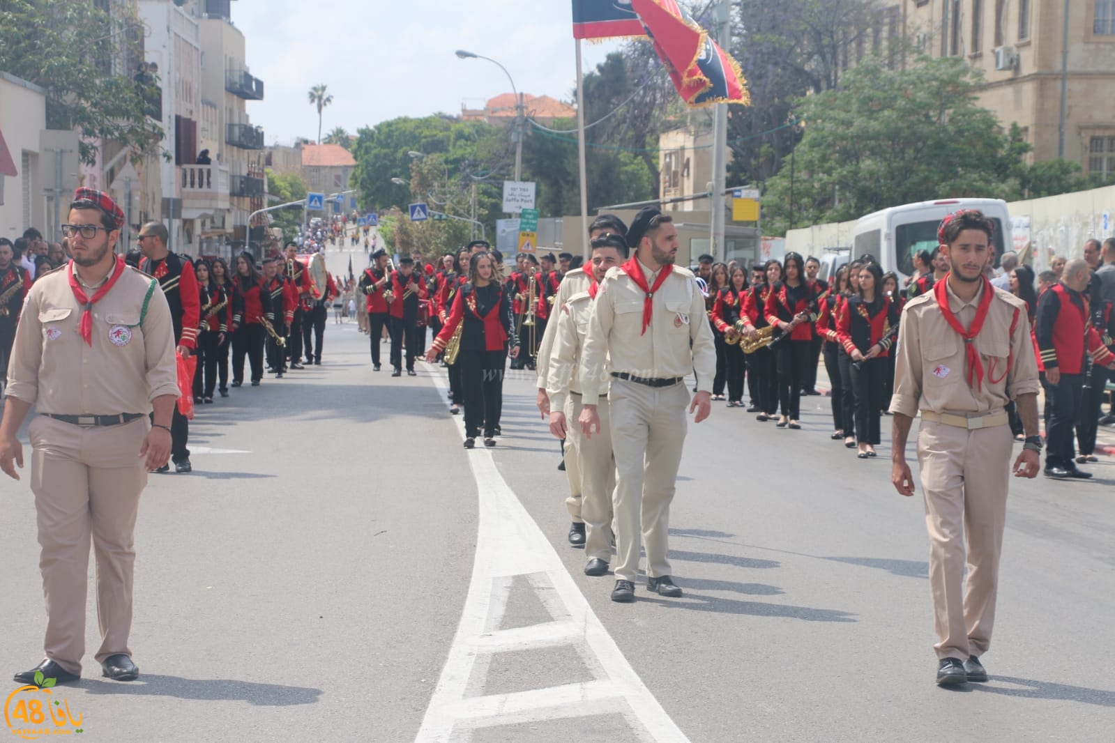 بالفيديو: استعراض كشفي ضخم في مدينة يافا بمناسبة عيد الفصح المجيد التقبيلة