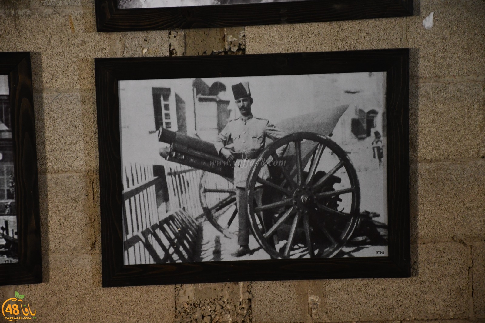  فيديو: جولة في معرض الصور التاريخية في ميناء يافا ... لا تفوتوا الفرصة