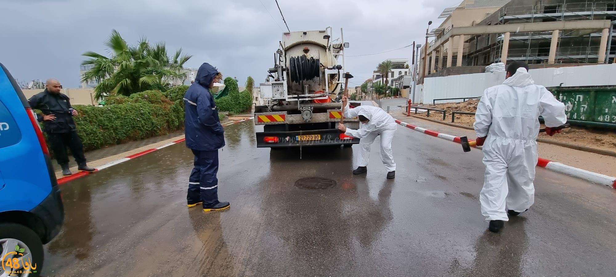  فيديو: مياه الأمطار تغمر عدداً من البيوت في مدينة يافا 