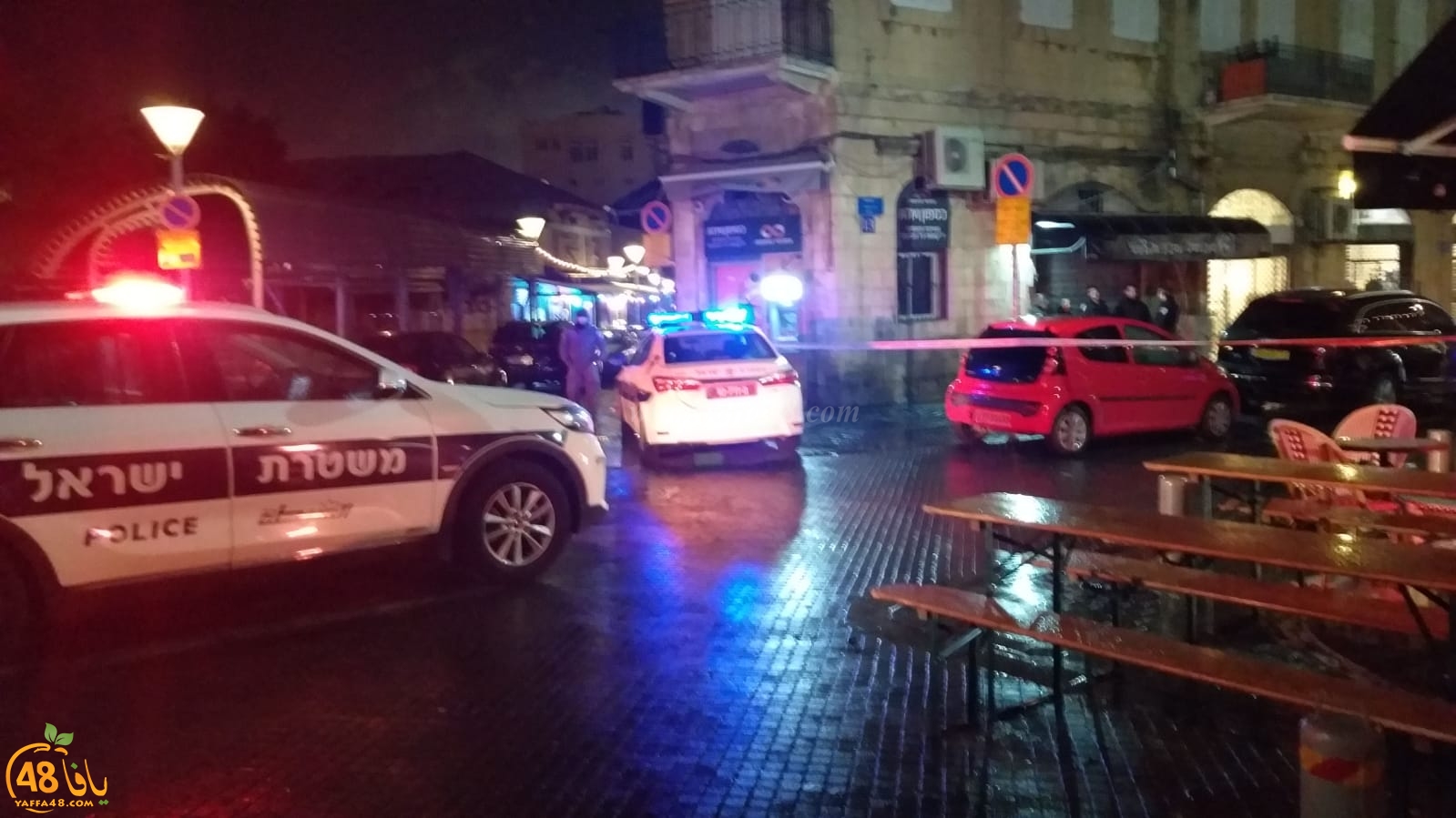 يافا: شخص يُهدد الانتحار عبر القاء نفسه من فوق أحد المباني بالمدينة
