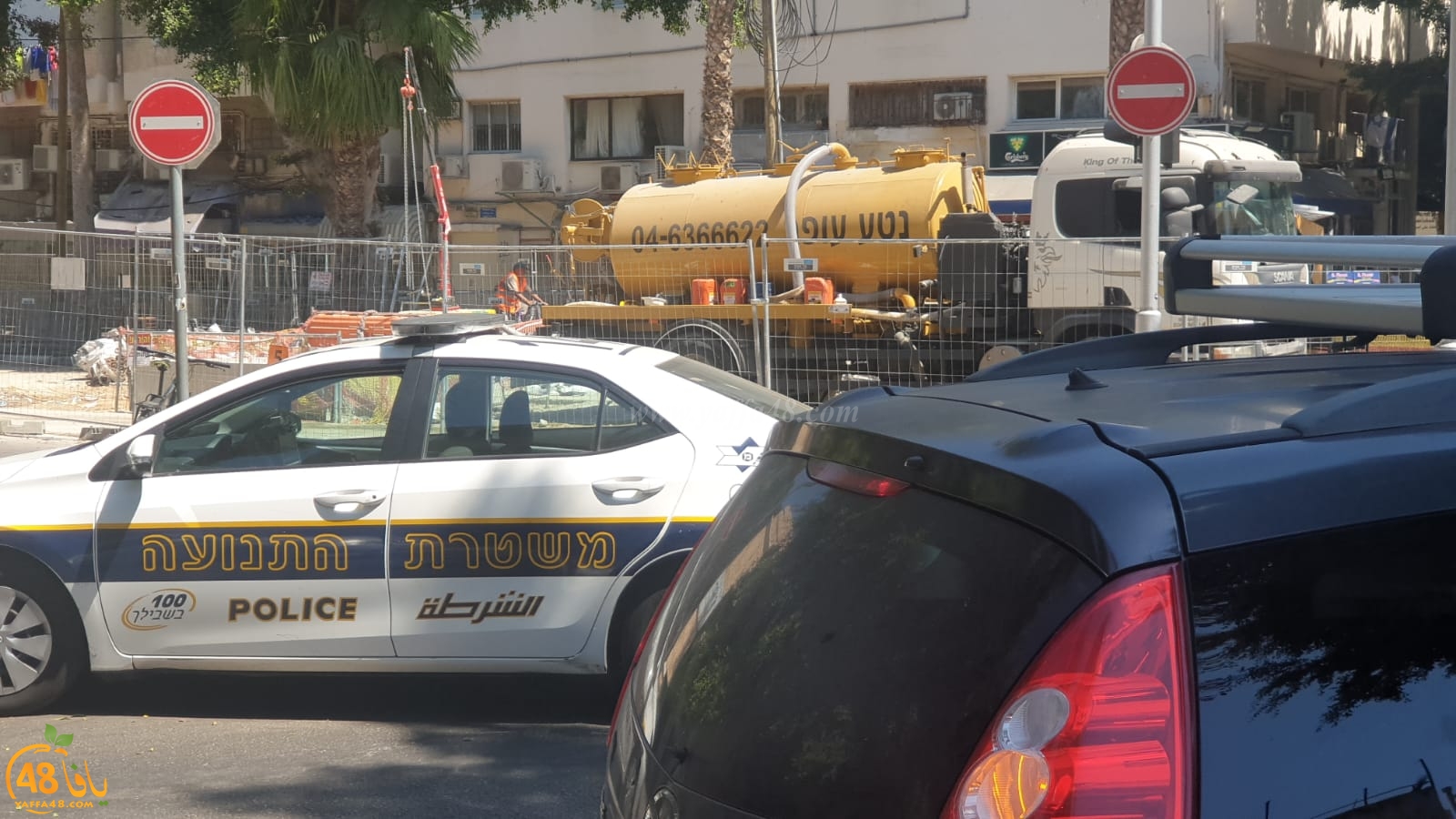  فيديو: حافلة ركاب تتسبب بأزمة مرورية خانقة في مدينة يافا 