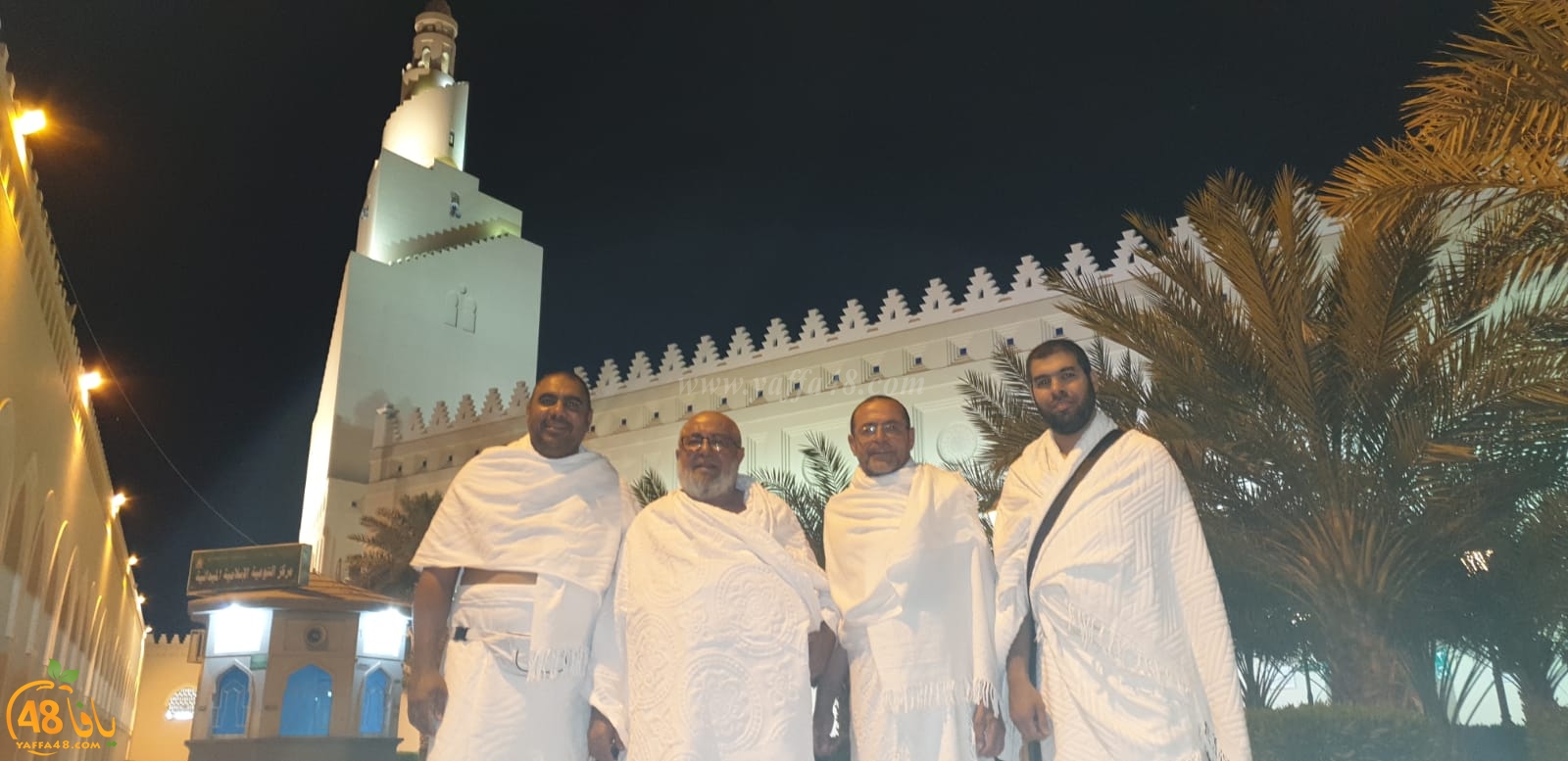 معتمرو العشر الأواخر من يافا يصلون الى مكة المكرمة 