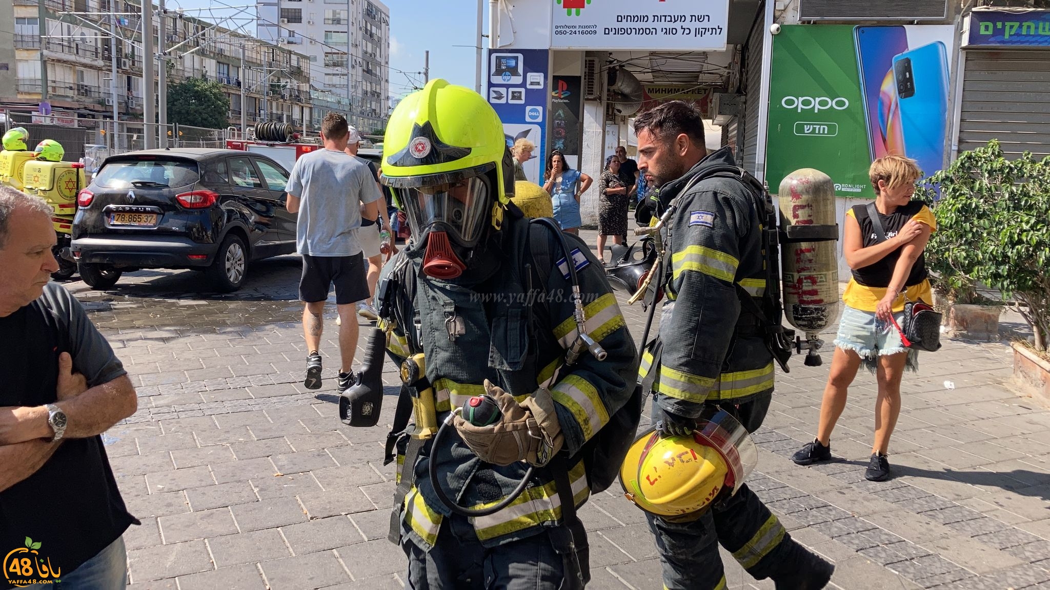 فيديو: حريق داخل شقة سكنية جنوب يافا وطواقم الانقاذ تهرع للمكان 